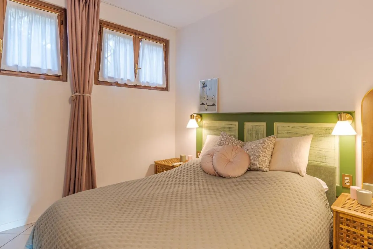 Brentano Giardino Apartman Mezzegra 0*,